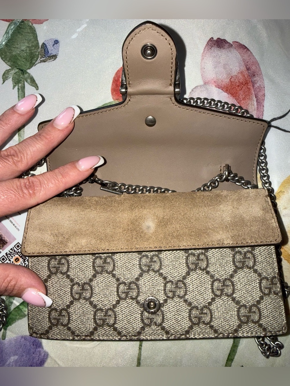 Gucci Beige GG Supreme Dionysus Mini Shoulder Bag with Silver - tone Hardware - Picture 8 of 12